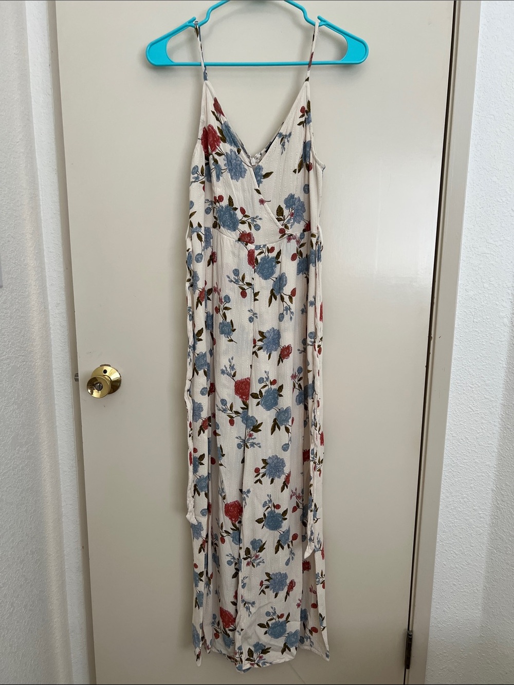 American Eagle Floral Jumpsuit